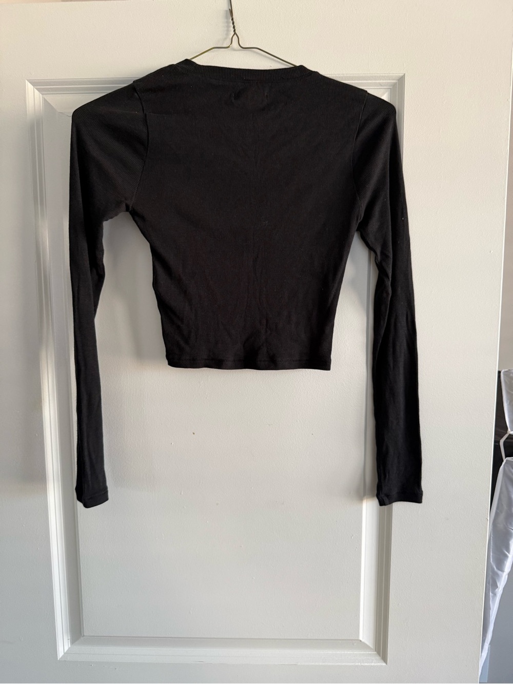 Madewell Black Long-Sleeve Cropped Tee